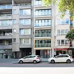 Brand New In The Centre Near The אוסטנדה