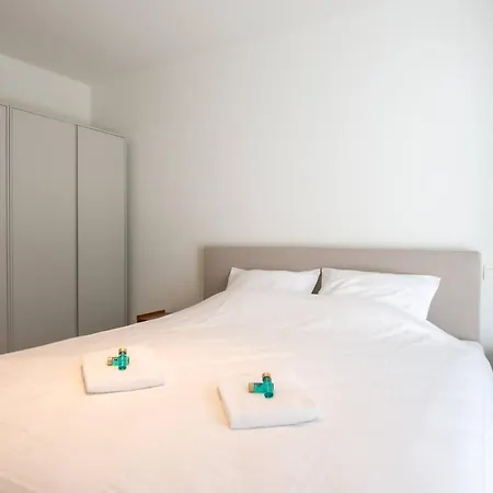 公寓 Brand New In The Centre Near The 奥斯滕德